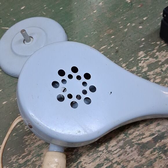 Vintage Blue Beauti-Aire Hair Dryer from the 50's made by Morris Struhl - Picture 5 of 8